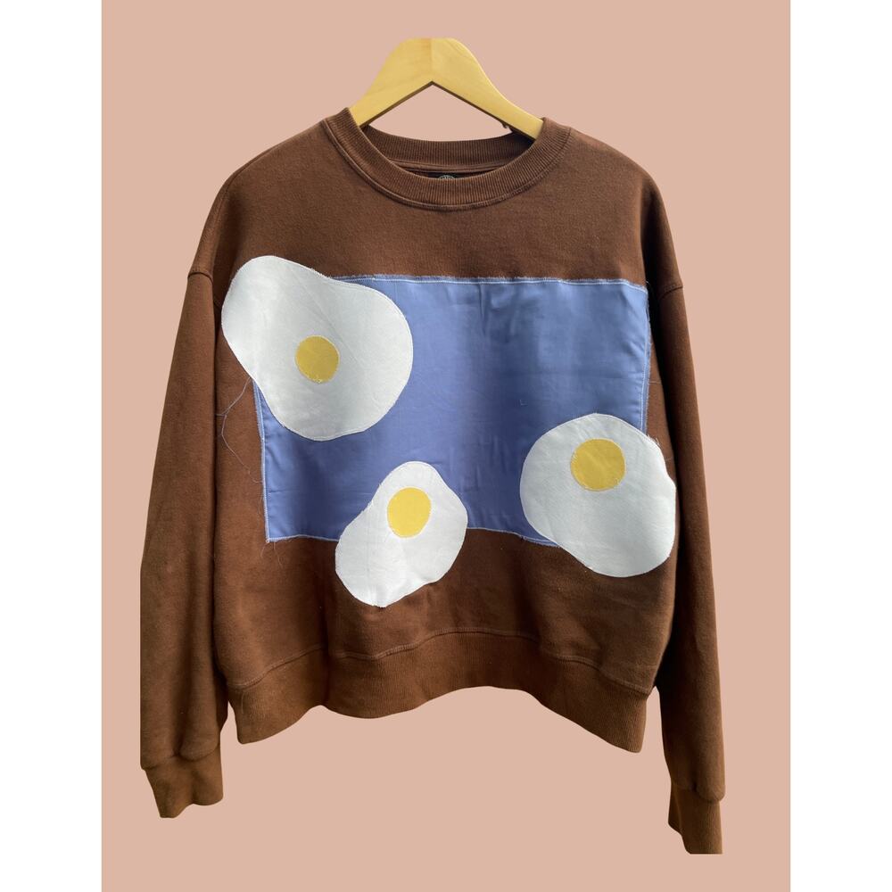 Small Upcycled Egg Applique Pullover Sweatshirt S… - image 1